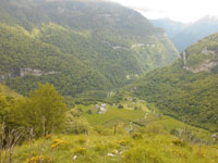 Randonn�es et ski de randonn�es en montagne dans les Pyr�n�es