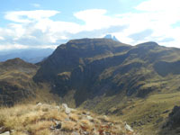 Randonn�es et ski de randonn�es en montagne dans les Pyr�n�es