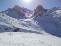 Randonn�es et ski de randonn�es en montagne dans les Pyr�n�es