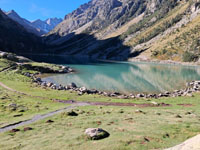 Randonn�es et ski de randonn�es en montagne dans les Pyr�n�es