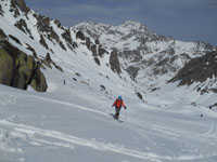 Randonn�es et ski de randonn�es en montagne dans les Pyr�n�es