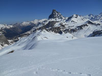 Randonn�es et ski de randonn�es en montagne dans les Pyr�n�es