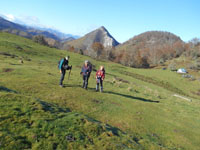 Randonn�es et ski de randonn�es en montagne dans les Pyr�n�es