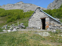 Randonn�es et ski de randonn�es en montagne dans les Pyr�n�es