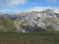 Randonn�es et ski de randonn�es en montagne dans les Pyr�n�es