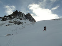 Randonn�es et ski de randonn�es en montagne dans les Pyr�n�es