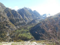 Randonn�es et ski de randonn�es en montagne dans les Pyr�n�es