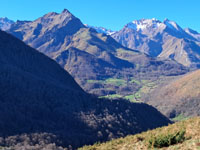 Randonn�es et ski de randonn�es en montagne dans les Pyr�n�es