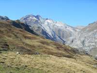 Randonn�es et ski de randonn�es en montagne dans les Pyr�n�es