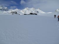 Randonn�es et ski de randonn�es en montagne dans les Pyr�n�es