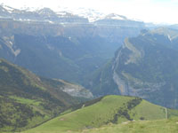 Randonn�es et ski de randonn�es en montagne dans les Pyr�n�es