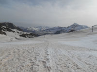 Randonn�es et ski de randonn�es en montagne dans les Pyr�n�es