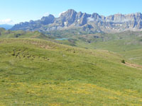 Randonn�es et ski de randonn�es en montagne dans les Pyr�n�es